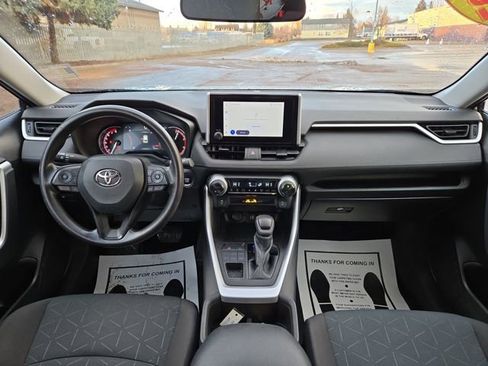 Used 2023 Toyota RAV4 XLE image 3
