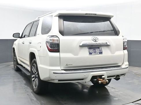 Used 2018 Toyota 4Runner Limited AWD/4WD image 12