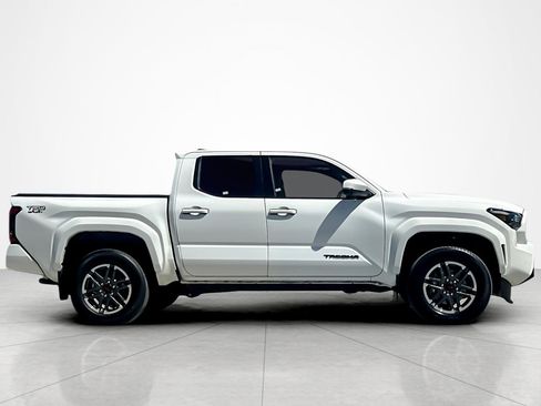 Certified 2024 Toyota Tacoma TRD Sport w/ TRD Sport Premium Package AWD/4WD image 6