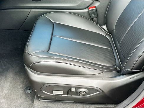 New 2025 Jeep Grand Cherokee L Limited w/ Luxury Tech Group II image 28