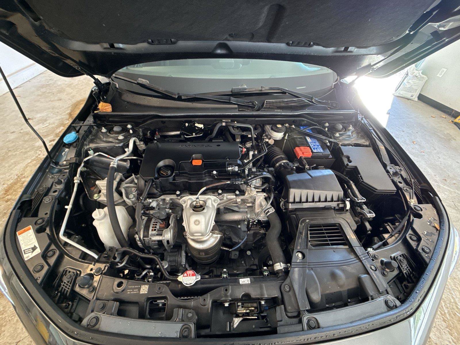 Used 2024 Honda Civic Sport image 17
