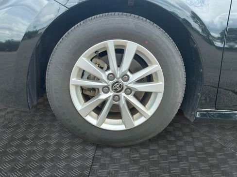 Used 2026 Toyota Camry LE FWD image 13