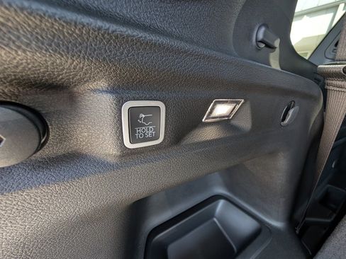 New 2025 Jeep Grand Cherokee L Altitude image 42