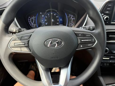 Used 2020 Hyundai Santa Fe SEL AWD/4WD image 16