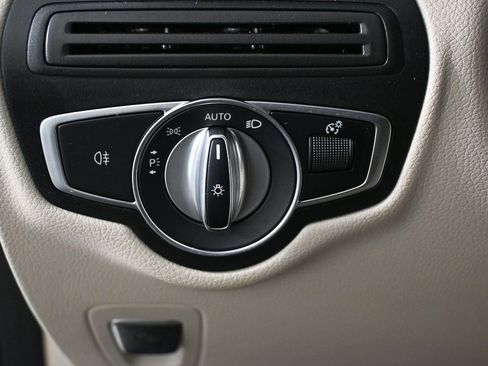 Certified 2021 Mercedes-Benz GLC 300 GLC 300 image 9