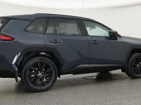 Used 2026 Toyota RAV4 SE image 26