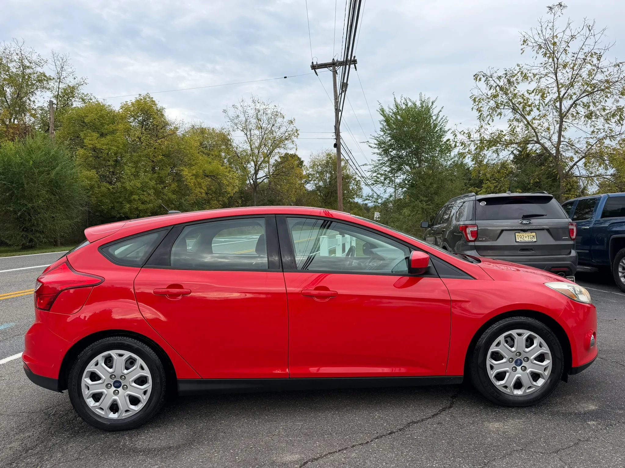 Used 2012 Ford Focus SE FWD image 7