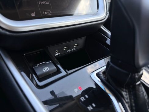 Used 2022 Subaru Legacy Premium image 10