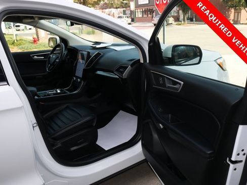 Used 2022 Ford Edge SEL w/ Convenience Package image 27