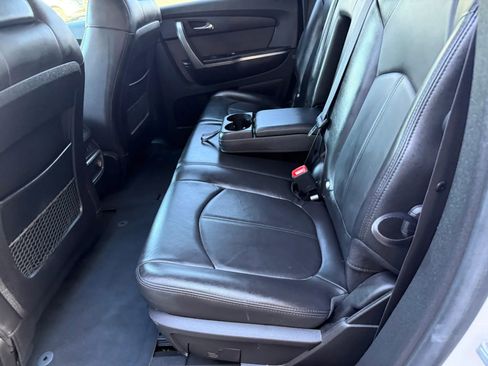 Used 2007 GMC Acadia SLT w/ Trailering Package image 26