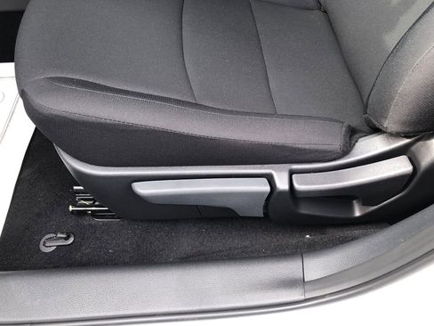 New 2025 Nissan Sentra S image 23