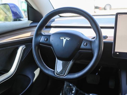 Used 2023 Tesla Model 3 Standard Range RWD image 13