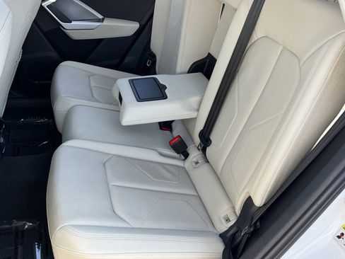 Used 2019 Audi Q3 2.0T Premium w/ Convenience Package image 18