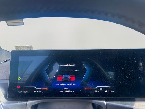 Used 2025 BMW i4 xDrive40i w/ Parking Assistance Package image 15