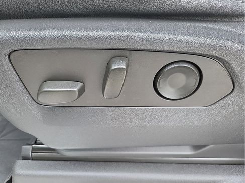 Used 2023 Chevrolet Silverado 1500 RST w/ Redline Edition image 15