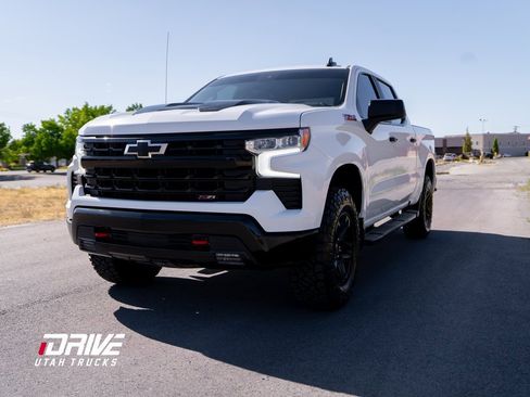 Used 2023 Chevrolet Silverado 1500 LT Trail Boss w/ Protection Package image 5