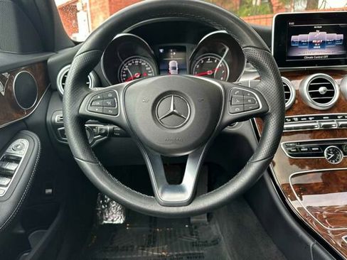 Used 2018 Mercedes-Benz C 300 4MATIC Sedan image 17