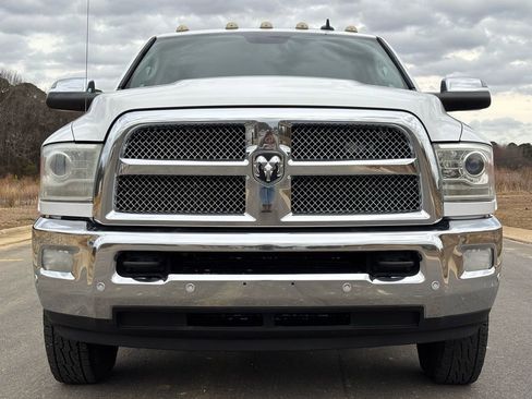 Used 2016 RAM 3500 Laramie Longhorn image 10