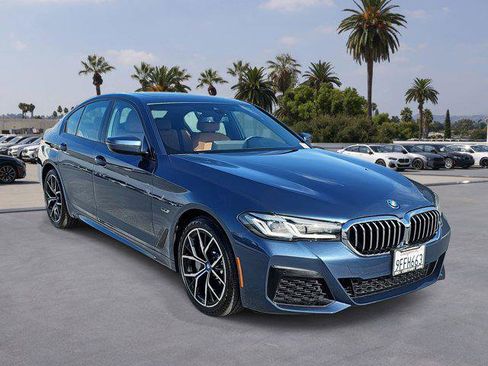 Certified 2023 BMW 530e w/ M Sport Package image 3