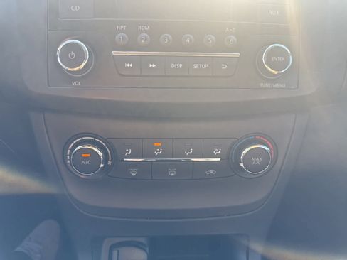 Used 2017 Nissan Sentra S image 23