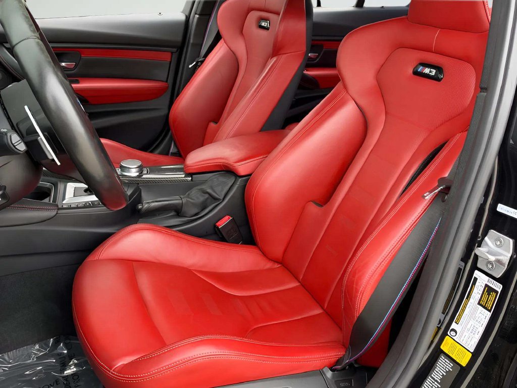 Used 2018 BMW M3 RWD image 7