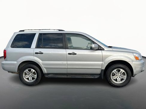 Used 2004 Honda Pilot EX image 2