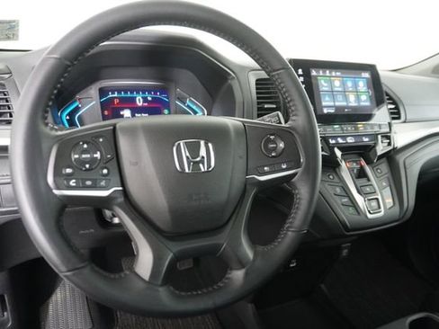 Used 2021 Honda Odyssey EX-L image 27