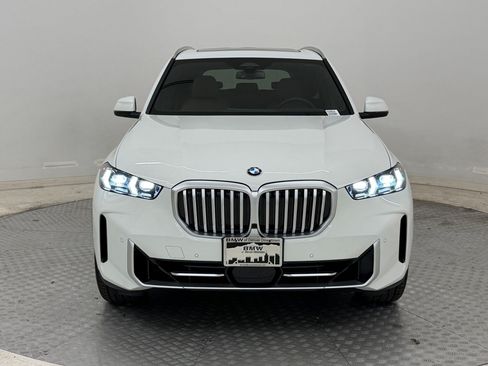 New 2026 BMW X5 xDrive40i w/ Climate Comfort Package AWD/4WD image 6