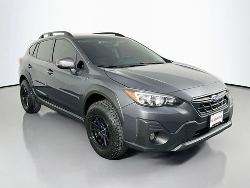 Used 2021 Subaru Crosstrek 2.5i Sport w/ Moonroof Package AWD/4WD image 4