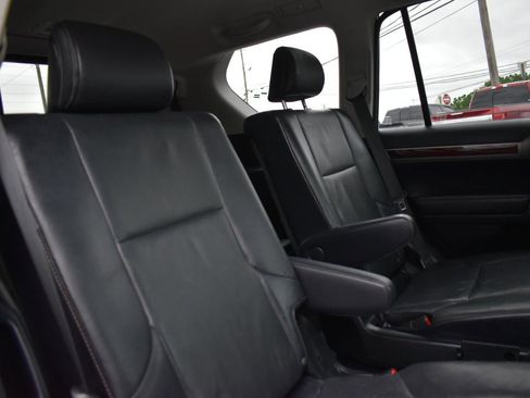 Used 2017 Lexus GX 460 Premium AWD/4WD image 30