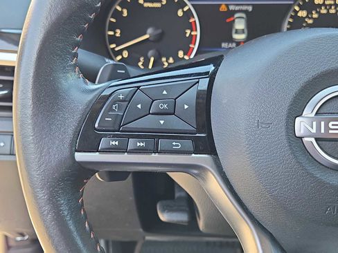 Used 2023 Nissan Altima 2.5 SR w/ SR Premium Package image 22