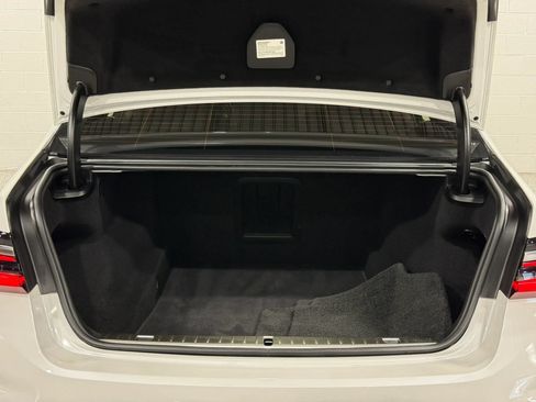 Used 2022 BMW M760i xDrive w/ Luxury Rear Seating Package AWD/4WD image 84