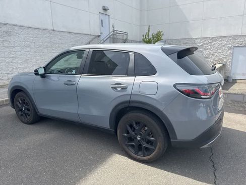 Used 2024 Honda HR-V Sport image 17