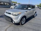 Used 2016 Kia Soul + image 2