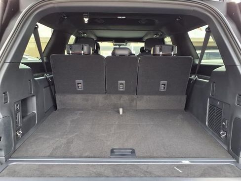 New 2026 Lincoln Navigator L Black Label AWD/4WD image 9