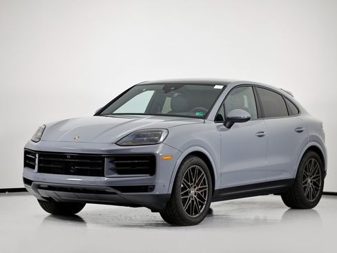 New 2026 Porsche Cayenne S image 1