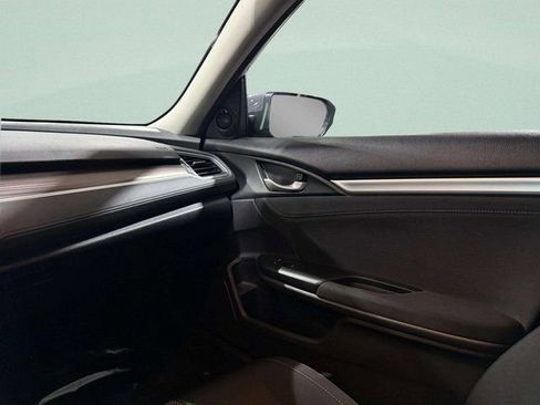 Used 2020 Honda Civic EX image 13