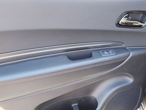 New 2025 Dodge Durango R/T w/ Blacktop Package image 11