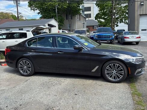 Used 2018 BMW 540i xDrive AWD/4WD image 10