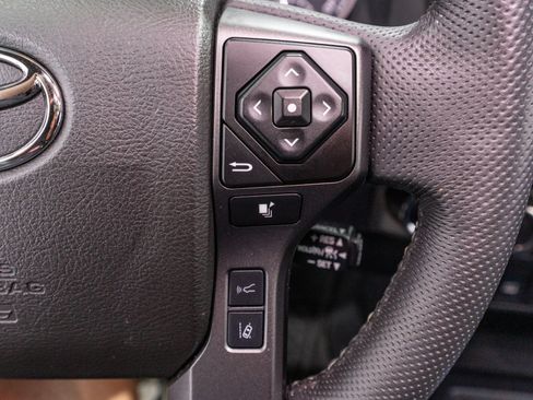 Used 2023 Toyota Tacoma TRD Sport w/ TRD Premium Sport Package AWD/4WD image 29