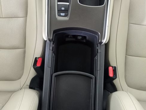 Used 2020 Honda Accord EX-L image 25