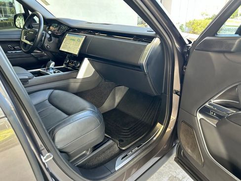Used 2022 Land Rover Range Rover Long Wheelbase First Edition AWD/4WD image 23