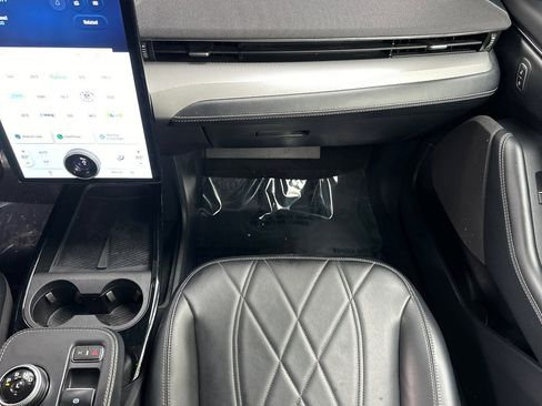Used 2023 Ford Mustang Mach-E Select image 31