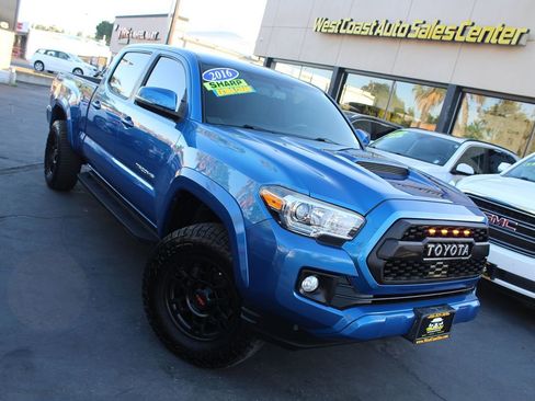 Used 2016 Toyota Tacoma TRD Sport w/ Towing Package RWD image 33