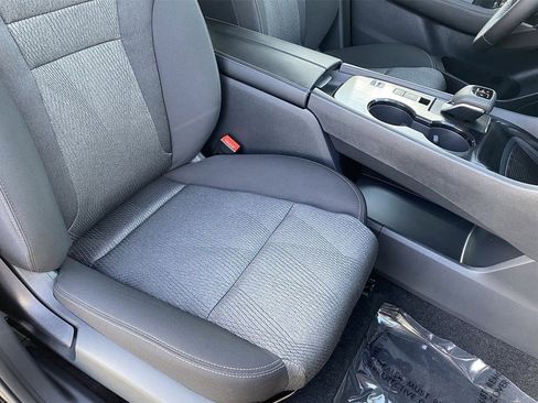 New 2026 Nissan Rogue SV image 10