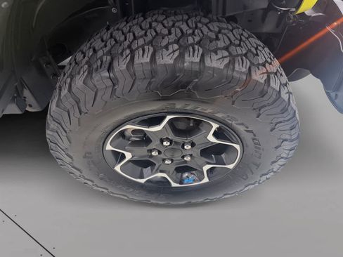 Used 2023 Jeep Wrangler Unlimited Rubicon 4xe AWD/4WD image 14