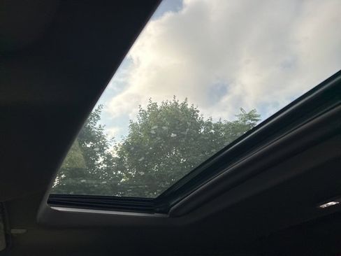 Used 2022 GMC Sierra 1500 Denali w/ Denali Reserve Package image 25