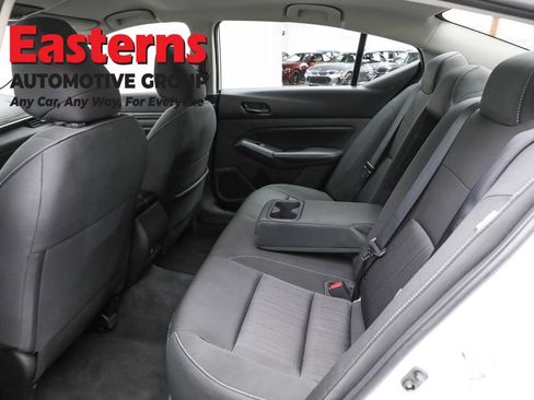 Used 2023 Nissan Altima 2.5 SL image 21