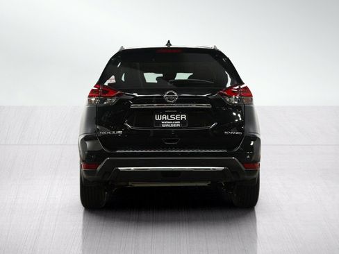 Used 2020 Nissan Rogue SV AWD/4WD image 4