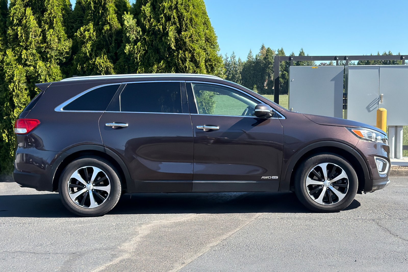 Used 2017 Kia Sorento EX AWD/4WD image 2